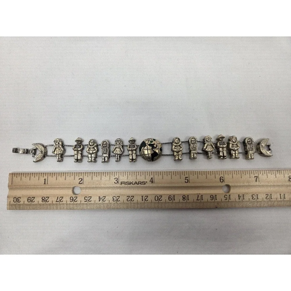 Children Of The World Link Bracelet Women 7.5 Silver It's A Small World Folk Art